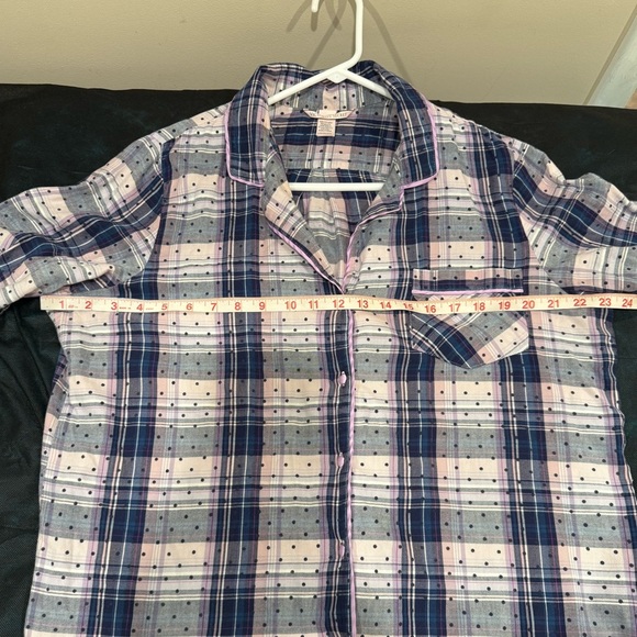 🔥Victoria’s Secret Plaid Button-Up Pijama🔥 - Picture 3 of 6